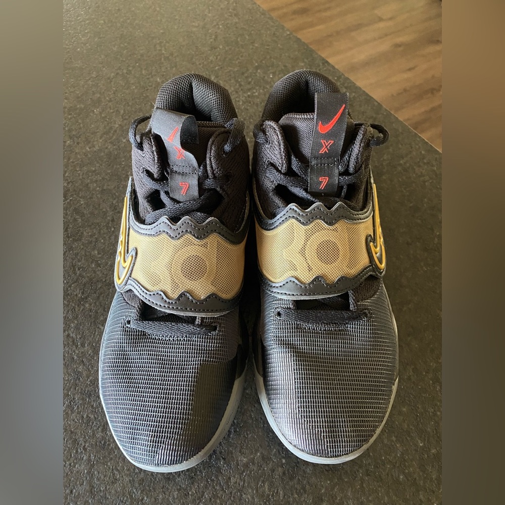 Nike Basketball Shoes